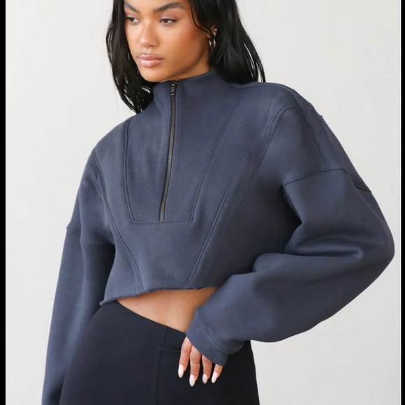 Joah Brown Half Zip Crop Pullover in Size S/M Washed Navy NWT - Picture 2 of 4